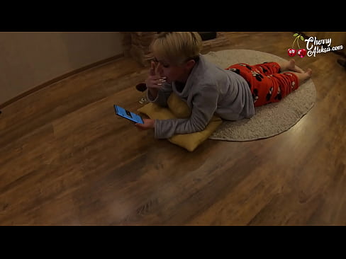 ❤️ Шалёная бландынка смокча велізарны член і падскоквае на ім - анальны сэкс ❤️ Порна fb у порна be.pornburst.ru ﹏